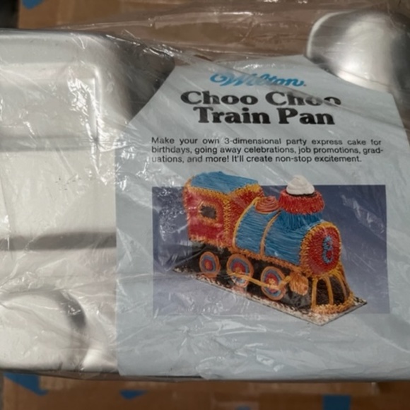 Wilton choo choo train cake pan New - Picture 5 of 6